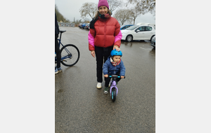 Ellis, le futur petit champion Villeneuvois et notre 1er jeune à vouloir intégrer l'école de vélo !